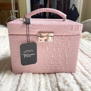 Pink Jewelry Organizer Box